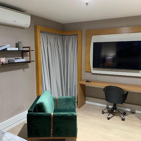 Flat Particular Dentro Do Hotel Executive Transamerica Faria Lima! San Paolo Esterno foto